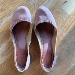 Frye Carson Flat